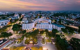 Green Hotel Huế